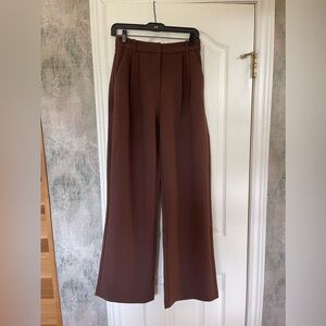 Wide leg trousers